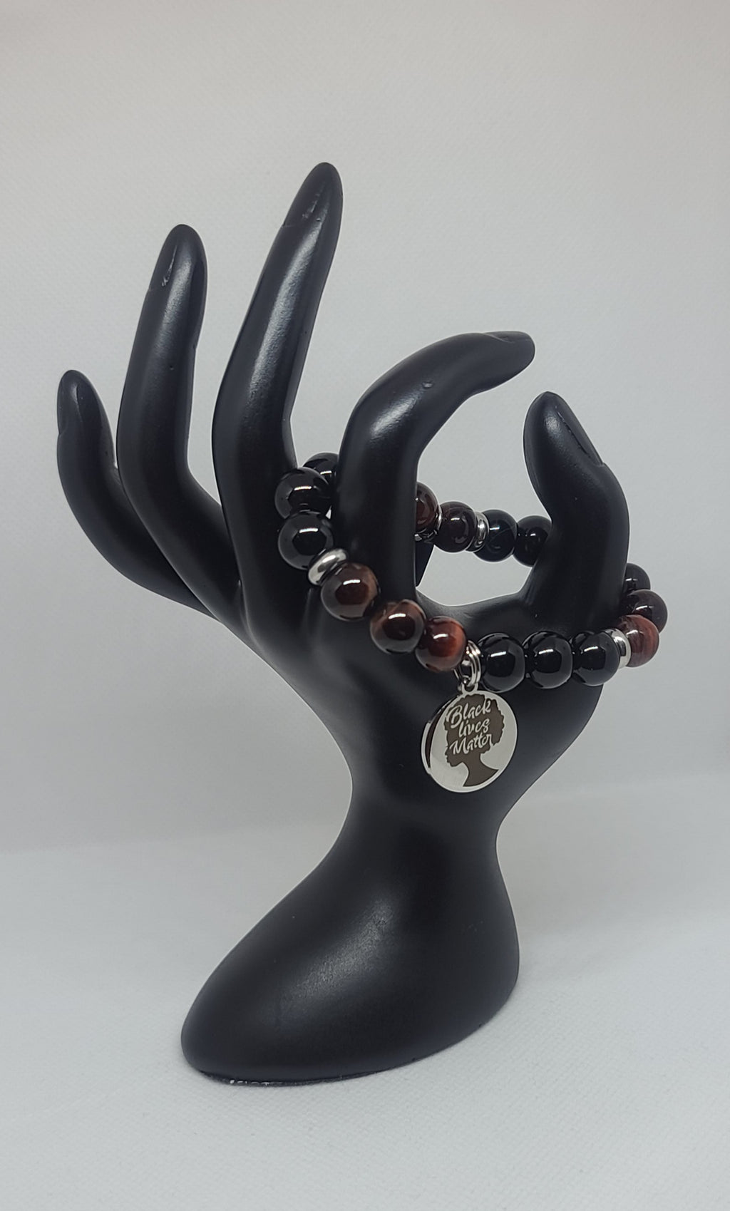Black Onyx & Red Tiger's Eye 10mm