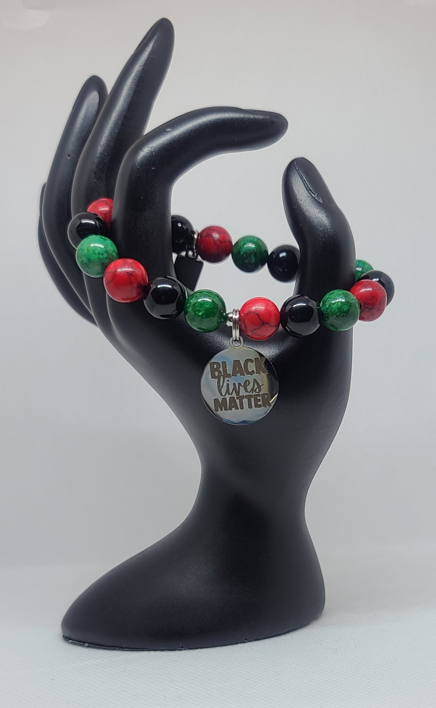 Black Onyx, Red Turquoise, Green Turquoise Jasper 10 mm