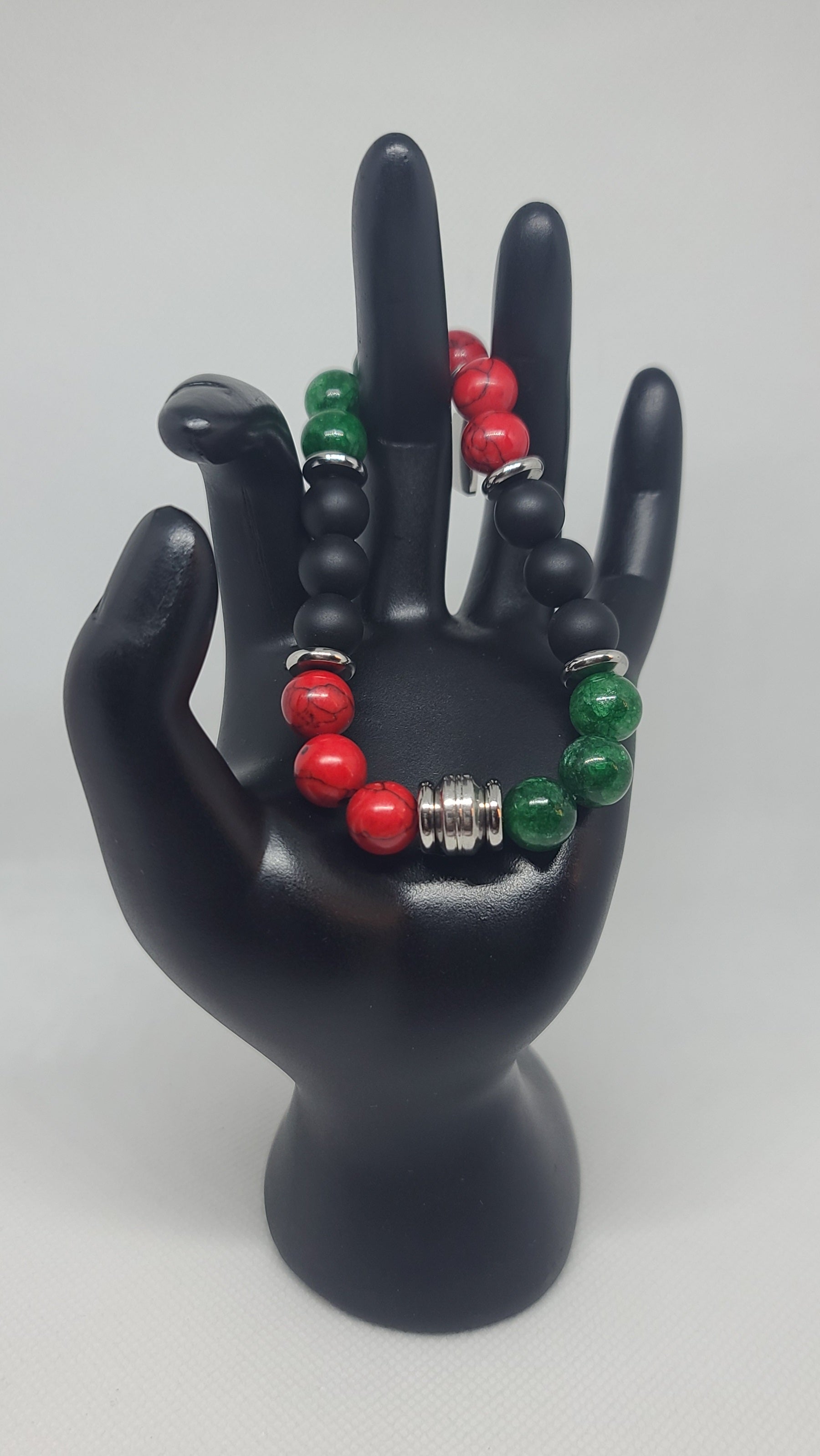 Emerald Green Quartz, Red Turquoise, Black Matte Onyx 10mm